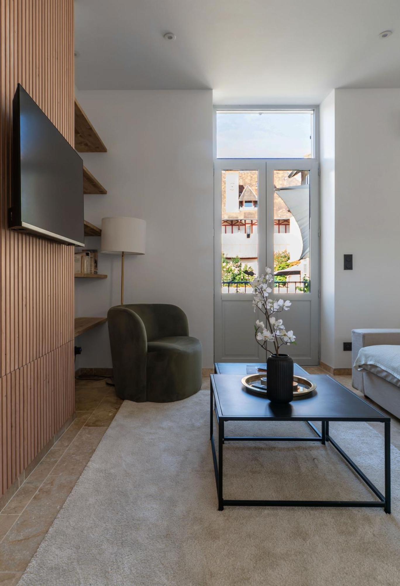 Residence Jaures - Appartements Design Et Climatises En Centre Ville Vichy Bagian luar foto